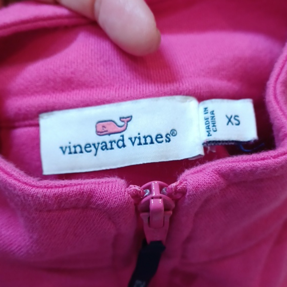 Vineyard Vines Martha's Vineyard Sweatshirt - Picture 6 of 6